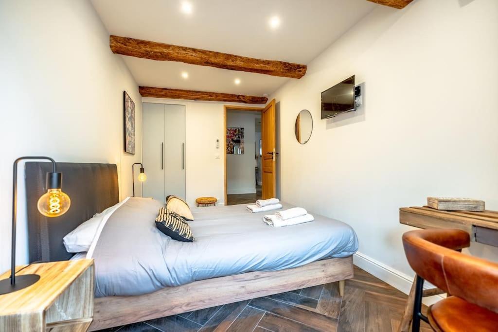 Superbe Appartement Neuf, Climatise Centre Village Le Plan-de-la-Tour Eksteriør billede